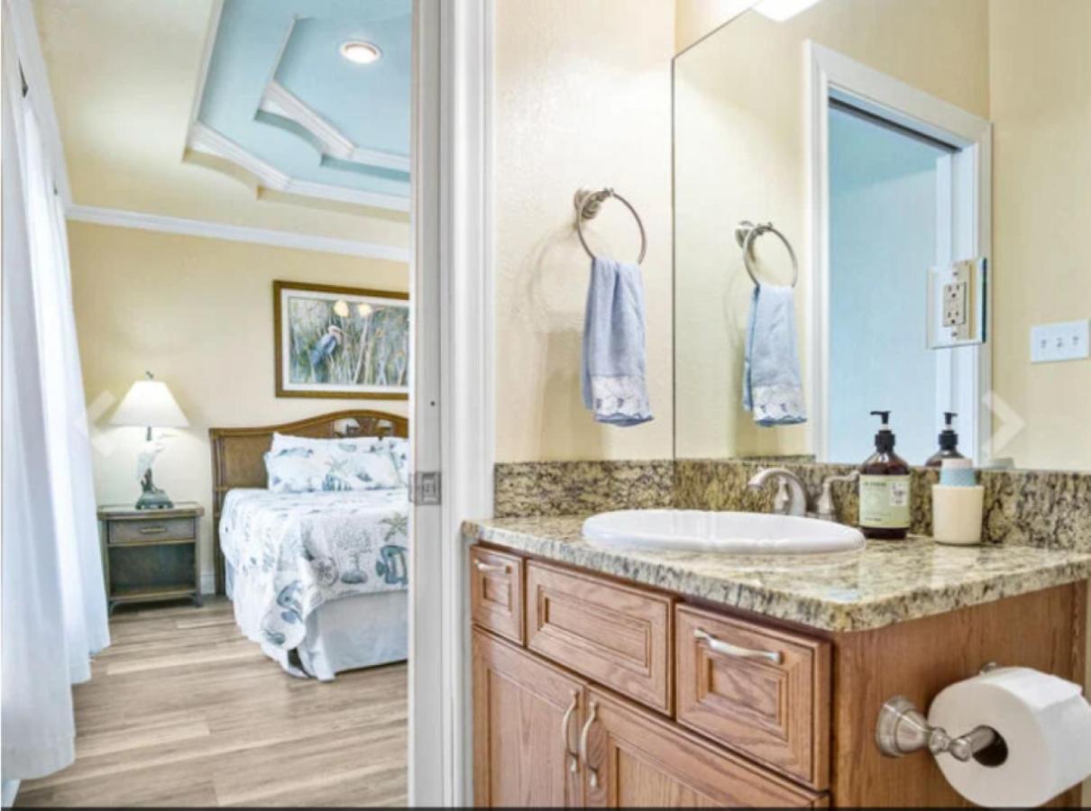 Fancy Nancy 2 Min Walk To Beach, Lyft, Pet-Friendly Bolivar Peninsula Extérieur photo