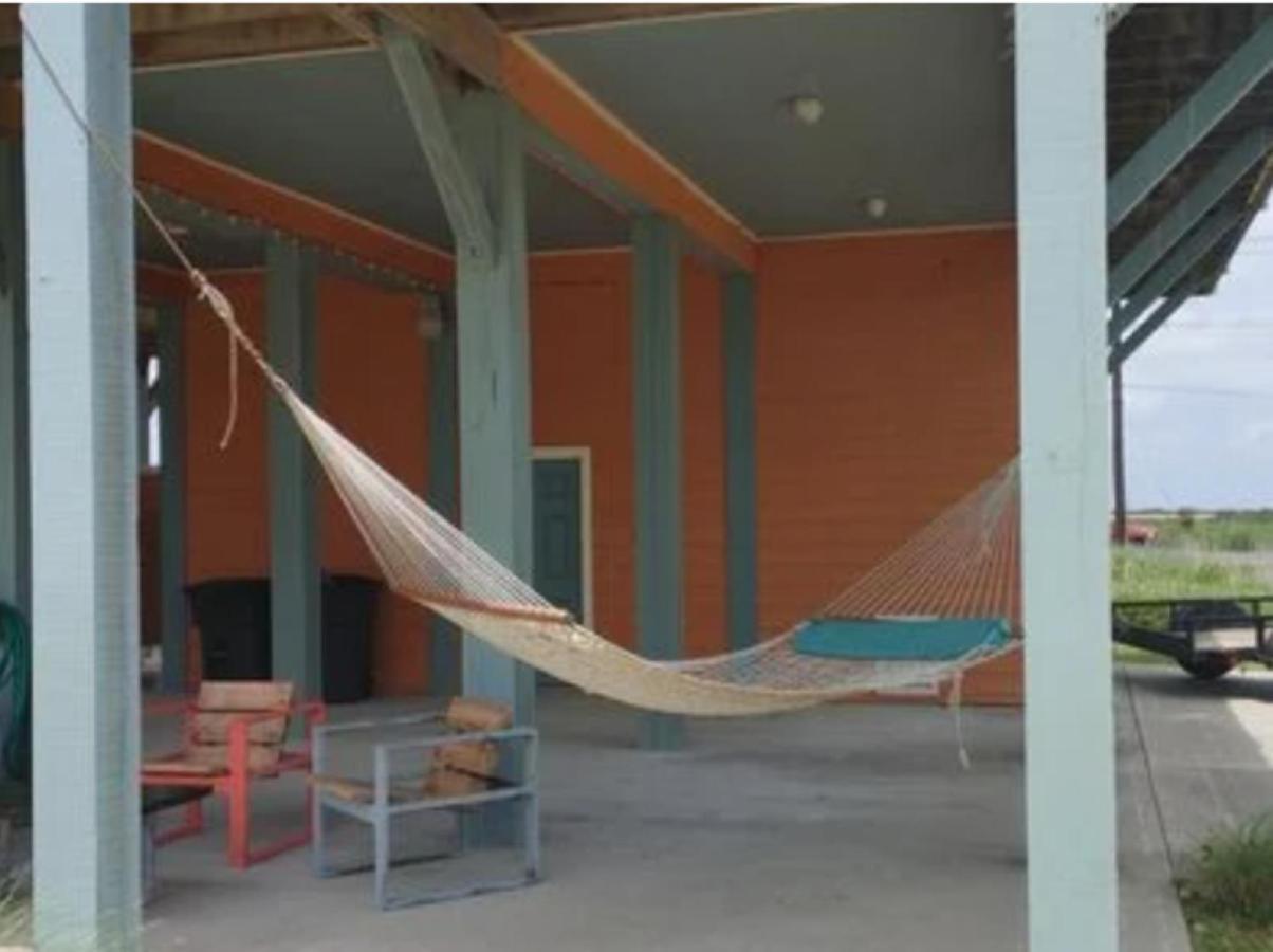 Fancy Nancy 2 Min Walk To Beach, Lyft, Pet-Friendly Bolivar Peninsula Extérieur photo