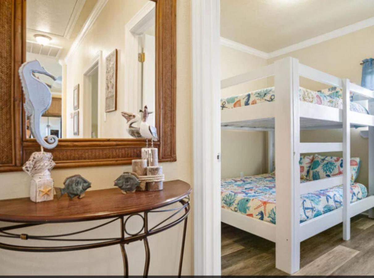 Fancy Nancy 2 Min Walk To Beach, Lyft, Pet-Friendly Bolivar Peninsula Extérieur photo