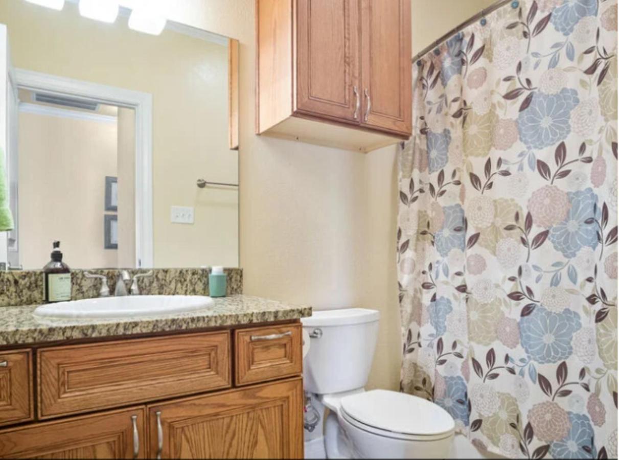 Fancy Nancy 2 Min Walk To Beach, Lyft, Pet-Friendly Bolivar Peninsula Extérieur photo