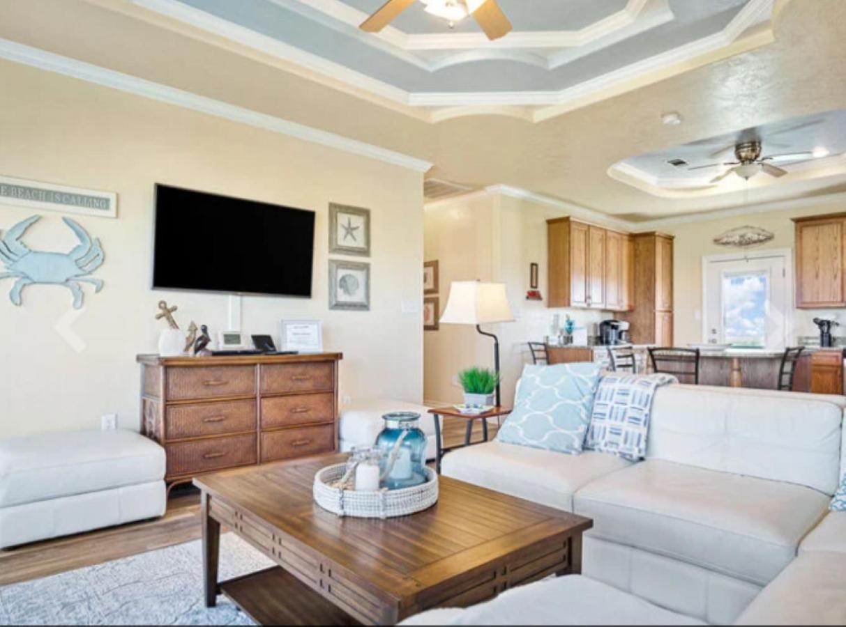 Fancy Nancy 2 Min Walk To Beach, Lyft, Pet-Friendly Bolivar Peninsula Extérieur photo
